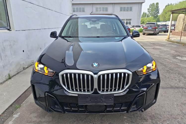 Used BMW X5 2023 xDrive 30Li Luxury M Sport Night Edition Package Front