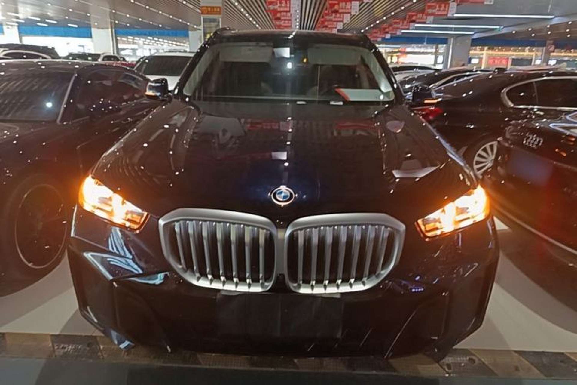 Used BMW X5 2023 xDrive 30Li Luxury M Sport Night Edition Package Front