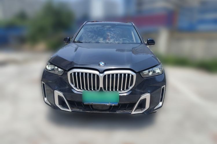 Used BMW X5 2023 xDrive 30Li Luxury M Sport Package Front