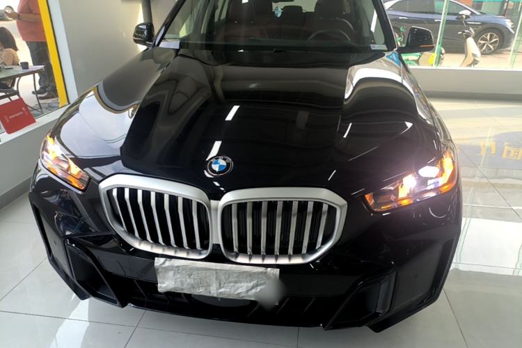 Used BMW X5 2023 xDrive 30Li Luxury M Sport Night Edition Package Front