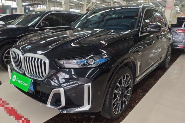 Used BMW X5 2023 xDrive 40Li M Sport Package