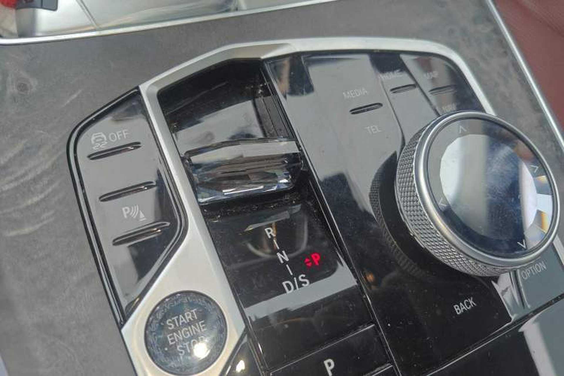 Used BMW X5 2023 xDrive 30Li M Sport Package Gear Lever