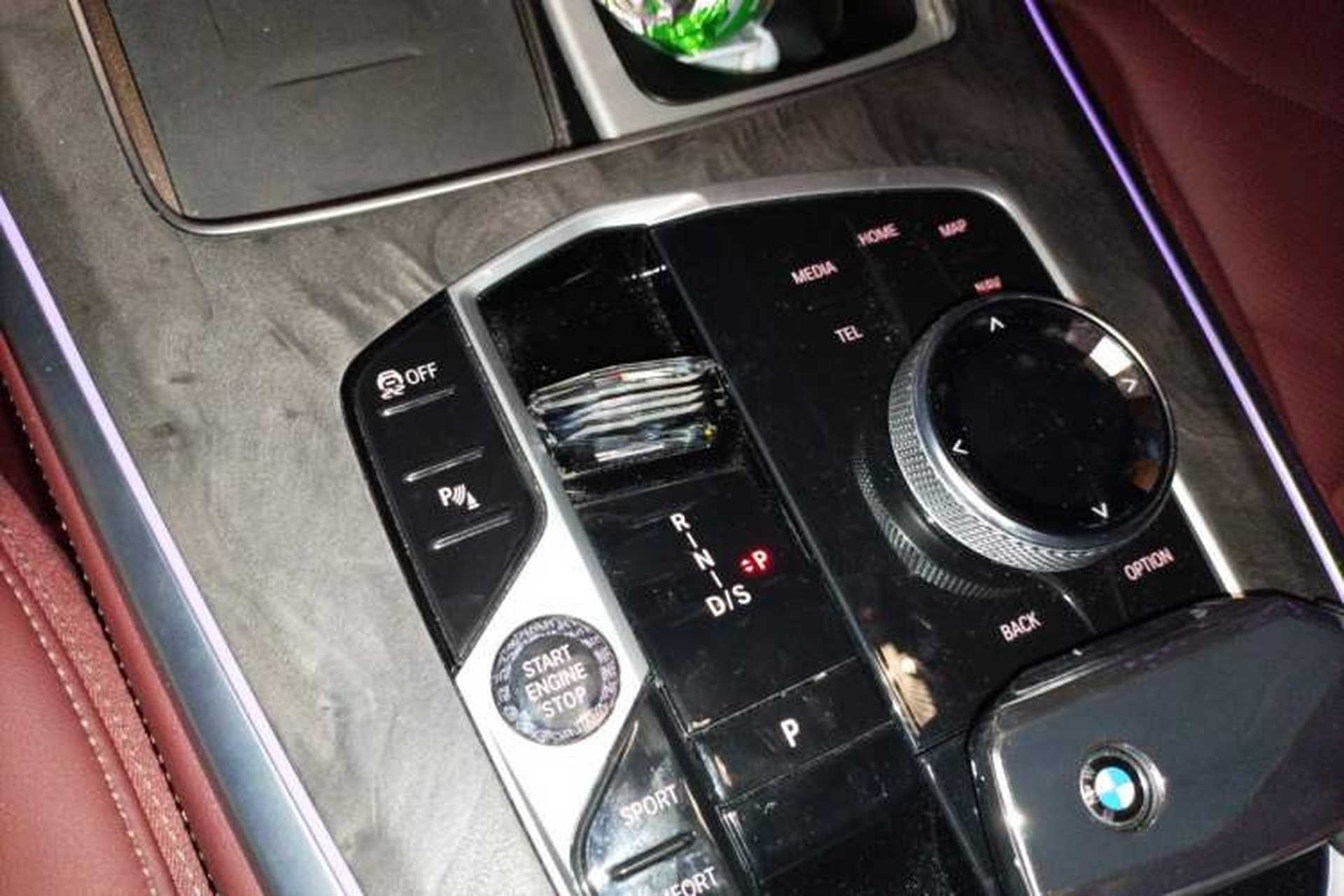Used BMW X5 2023 xDrive 30Li M Sport Package Gear Lever