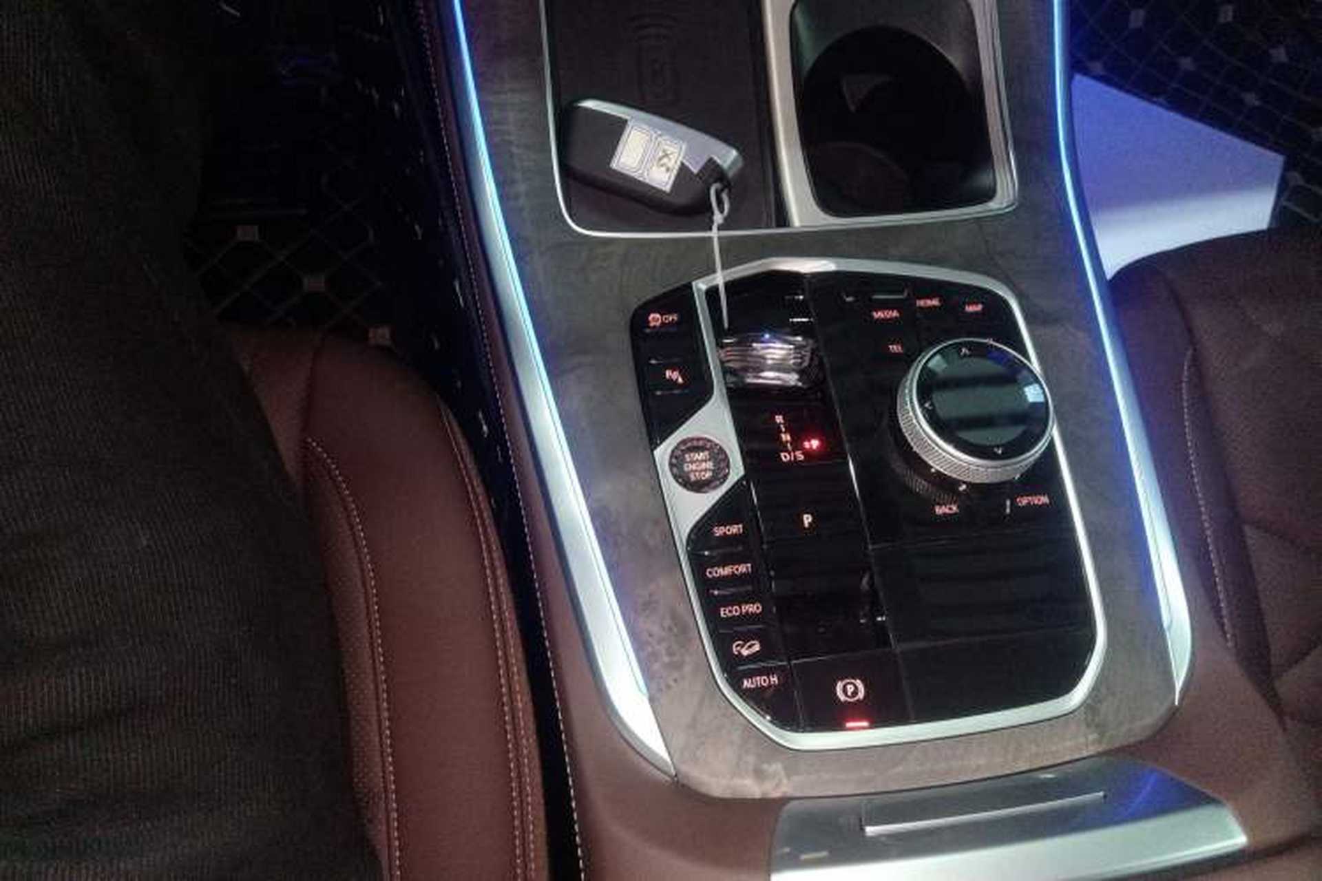 Used BMW X5 2023 xDrive 30Li Luxury M Sport Night Edition Package Gear Lever