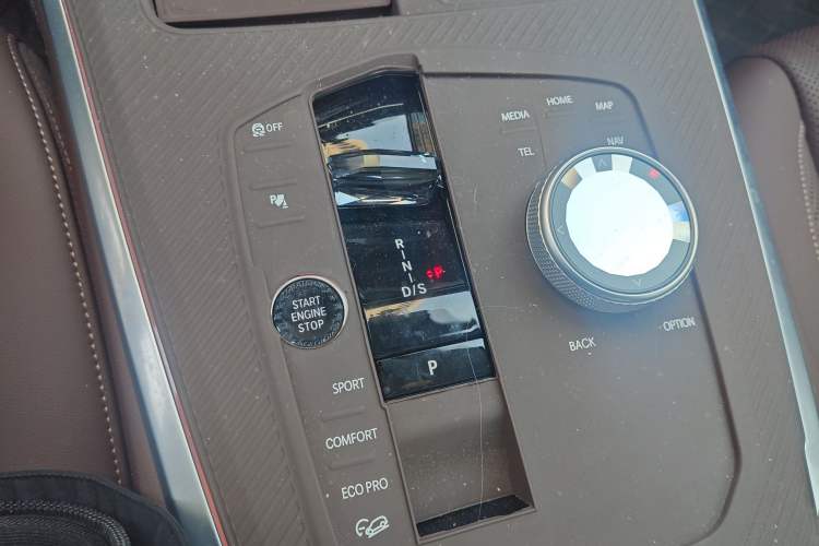 Used BMW X5 2023 xDrive 30Li Luxury M Sport Night Edition Package Gear Lever