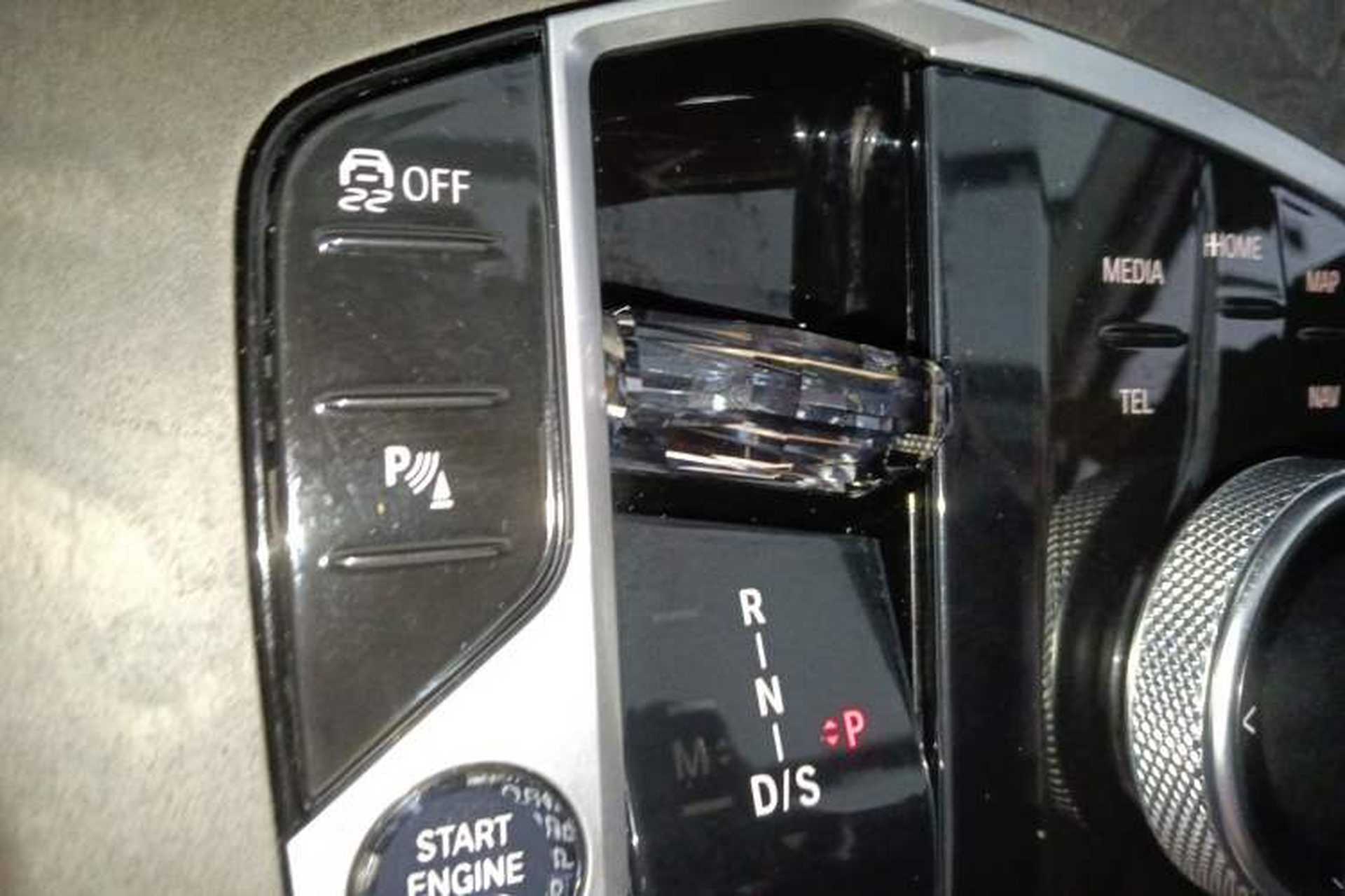 Used BMW X5 2023 xDrive 30Li M Sport Package Gear Lever