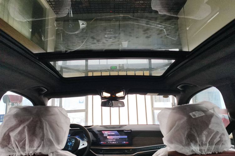 Used BMW X5 2023 xDrive 40Li M Sport Night Edition Package Headliner