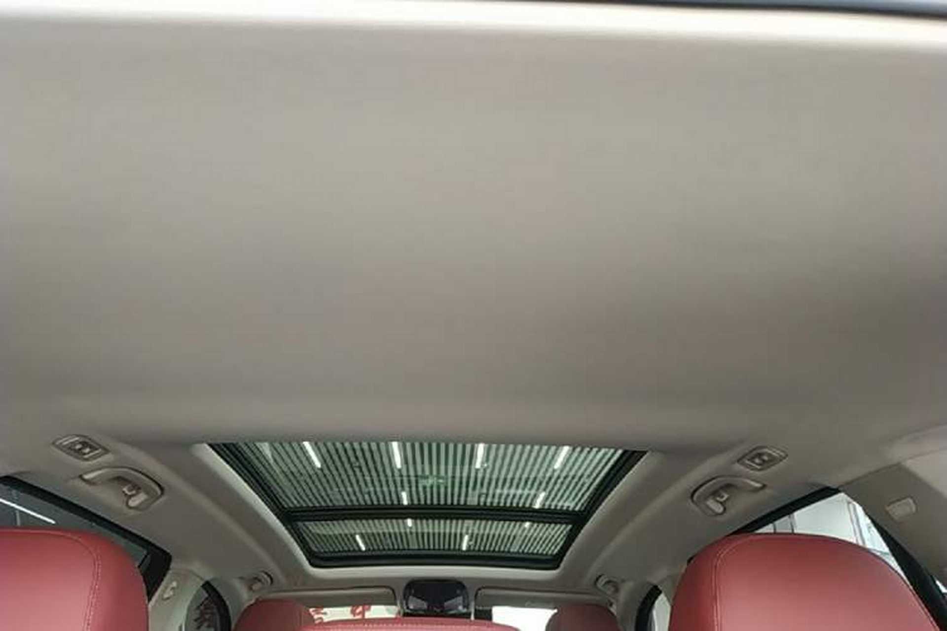 Used BMW X5 2023 xDrive 30Li Luxury M Sport Night Edition Package Headliner