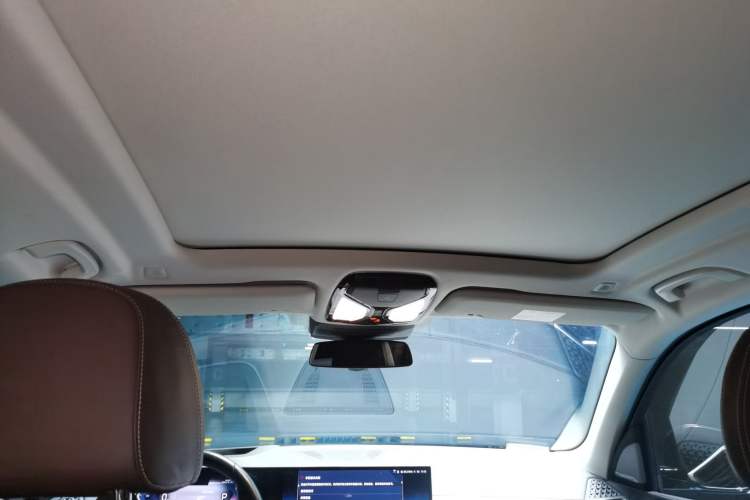 Used BMW X5 2023 xDrive 30Li Luxury M Sport Night Edition Package Headliner