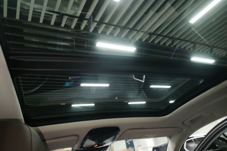Used BMW X5 2023 xDrive 30Li Luxury M Sport Night Edition Package Headliner