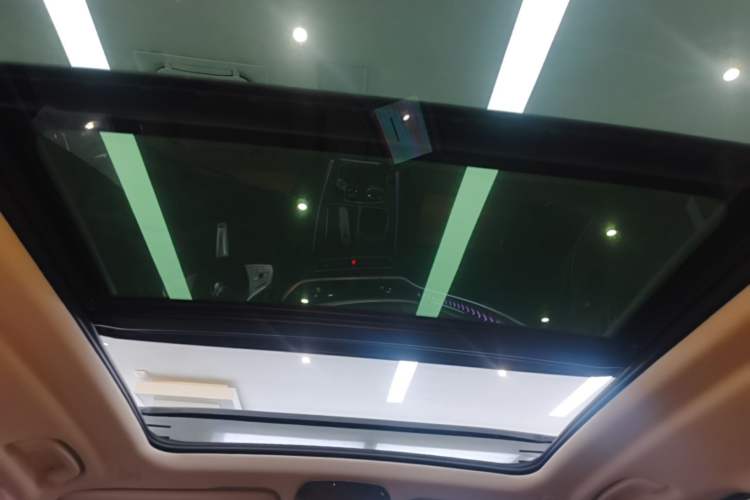 Used BMW X5 2023 xDrive 30Li Luxury M Sport Night Edition Package Headliner