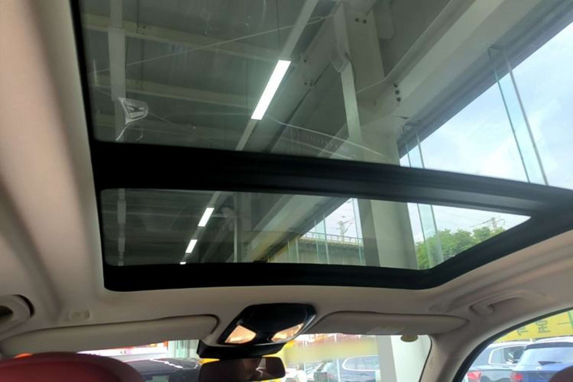 Used BMW X5 2023 xDrive 30Li Luxury M Sport Night Edition Package Headliner
