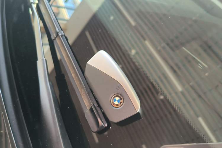 Used BMW X5 2023 xDrive 30Li Luxury M Sport Night Edition Package Interior 1