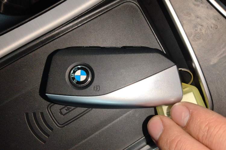 Used BMW X5 2023 xDrive 30Li Luxury M Sport Night Edition Package Interior 1
