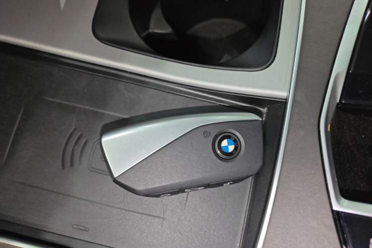 Used BMW X5 2023 xDrive 30Li Luxury M Sport Night Edition Package Interior 1