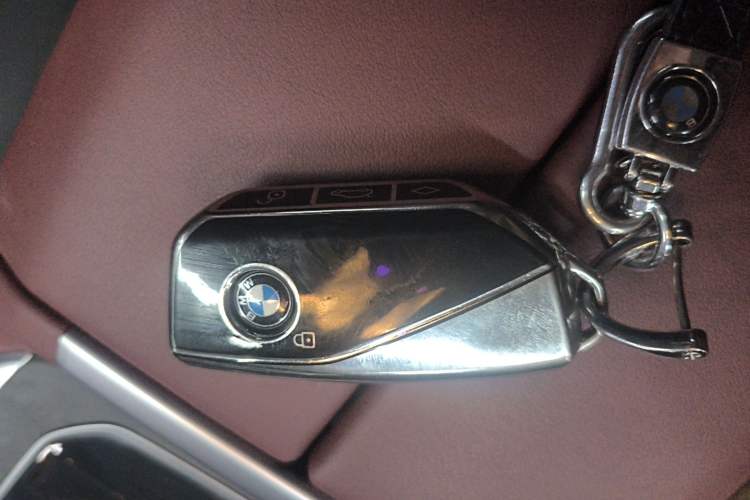 Used BMW X5 2023 xDrive 30Li Luxury M Sport Night Edition Package Interior 1