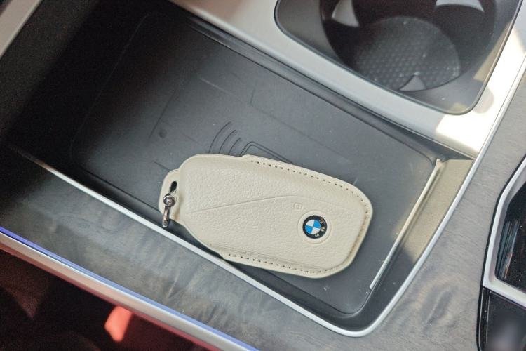 Used BMW X5 2023 xDrive 30Li Luxury M Sport Package Interior 1