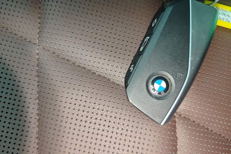 Used BMW X5 2023 xDrive 30Li M Sport Package Interior 1