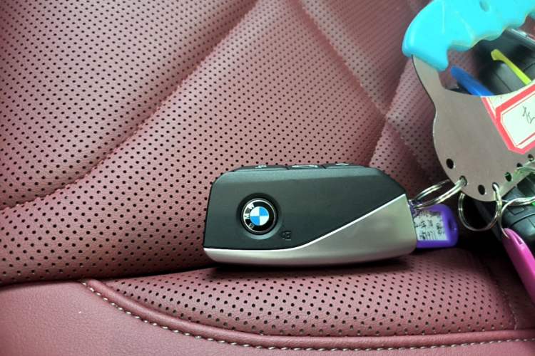 Used BMW X5 2023 xDrive 30Li Luxury M Sport Night Edition Package Interior 1