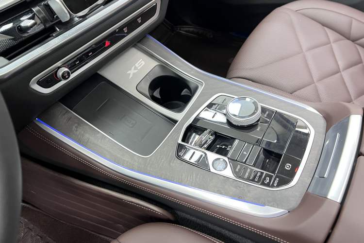 Used BMW X5 2023 xDrive 30Li Luxury M Sport Night Edition Package Interior 13