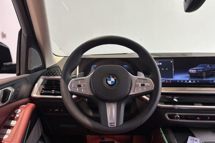 Used BMW X5 2023 xDrive 30Li Luxury M Sport Night Edition Package Interior 5