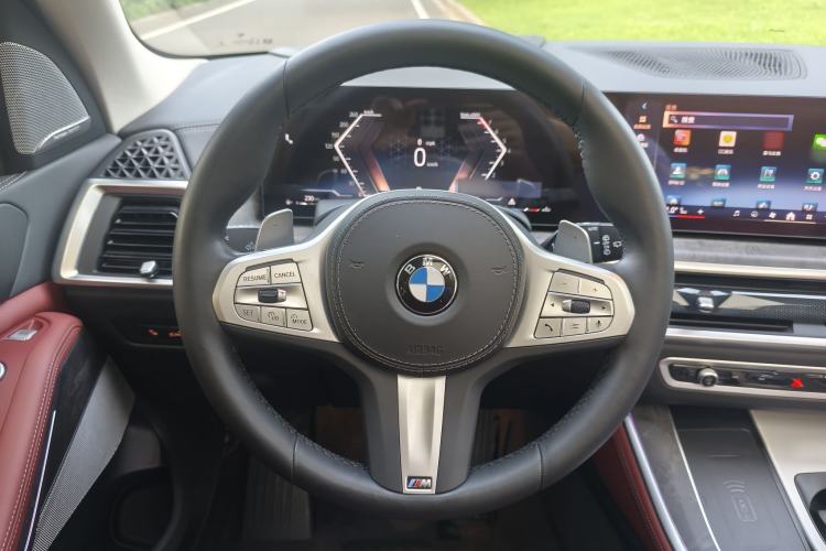 Used BMW X5 2023 xDrive 30Li Luxury M Sport Night Edition Package Interior 5