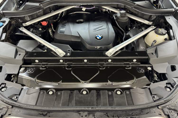 Used BMW X5 2023 xDrive 30Li Luxury M Sport Night Edition Package Interior 7