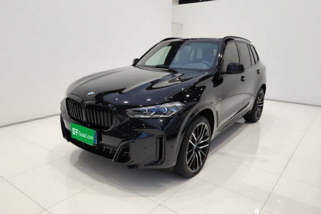 Used BMW X5 2023 xDrive 40Li M Sport Night Edition Package