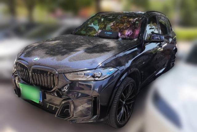 Used BMW X5 2023 xDrive 40Li M Sport Night Edition Package