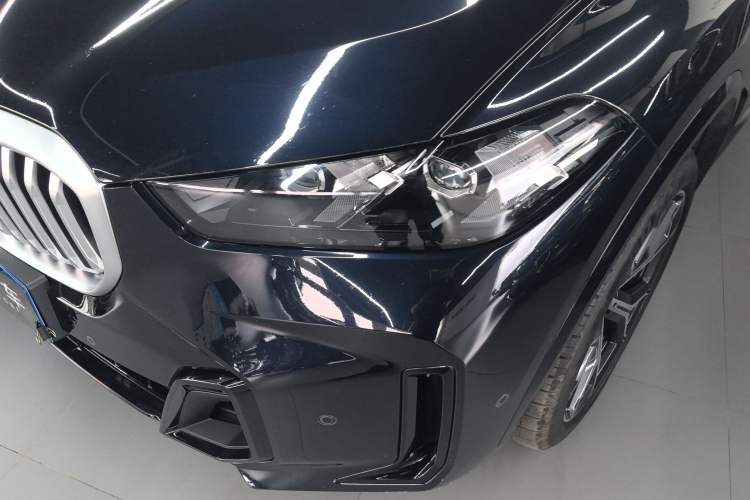 Used BMW X5 2023 xDrive 30Li Luxury M Sport Night Edition Package Left Front Headlight