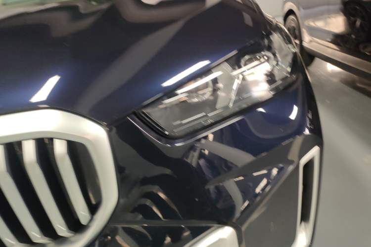 Used BMW X5 2023 xDrive 30Li Luxury M Sport Package Left Front Headlight