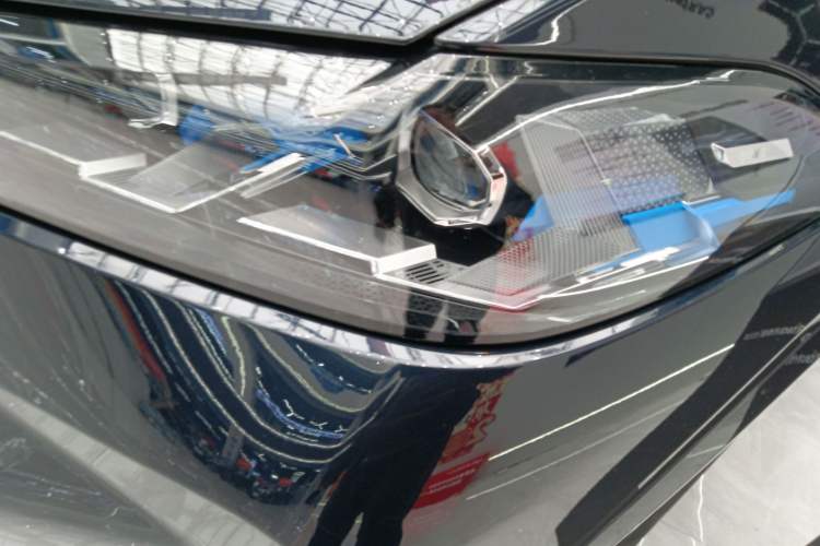 Used BMW X5 2023 xDrive 40Li M Sport Night Edition Package Left Front Headlight