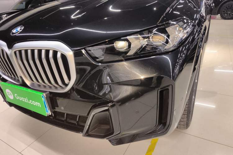 Used BMW X5 2023 xDrive 30Li Luxury M Sport Night Edition Package Left Front Headlight