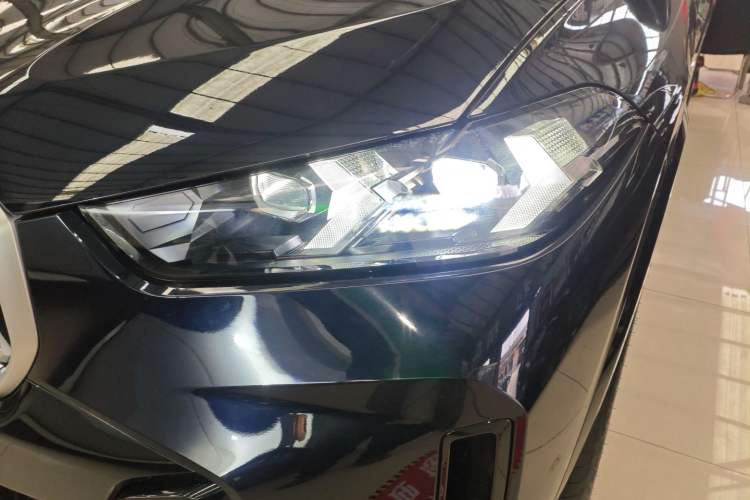 Used BMW X5 2023 xDrive 30Li Luxury M Sport Night Edition Package Left Front Headlight