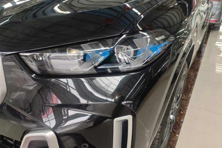 Used BMW X5 2023 xDrive 40Li M Sport Package Left Front Headlight