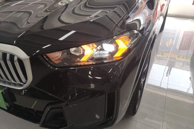 Used BMW X5 2023 xDrive 30Li Luxury M Sport Night Edition Package Left Front Headlight