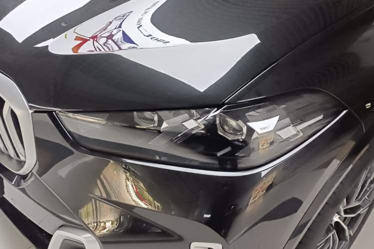 Used BMW X5 2023 xDrive 30Li M Sport Package Left Front Headlight