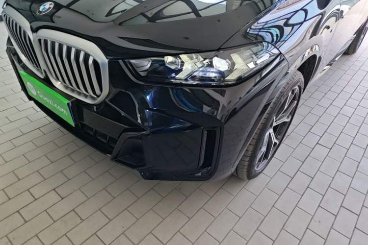 Used BMW X5 2023 xDrive 30Li Luxury M Sport Night Edition Package Left Front Headlight