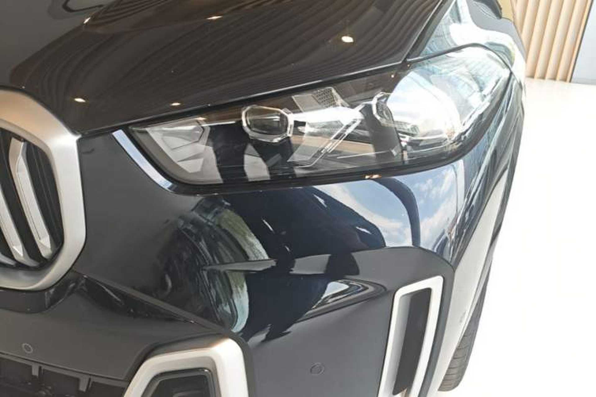 Used BMW X5 2023 xDrive 30Li Luxury M Sport Package Left Front Headlight