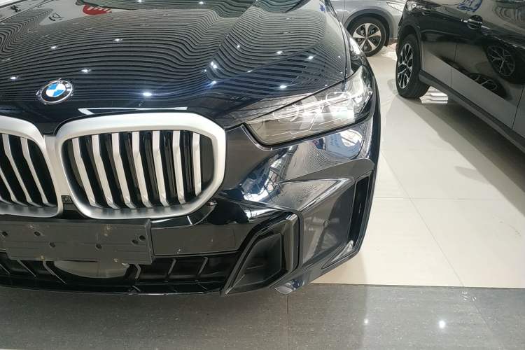Used BMW X5 2023 xDrive 30Li Luxury M Sport Night Edition Package Left Front Headlight