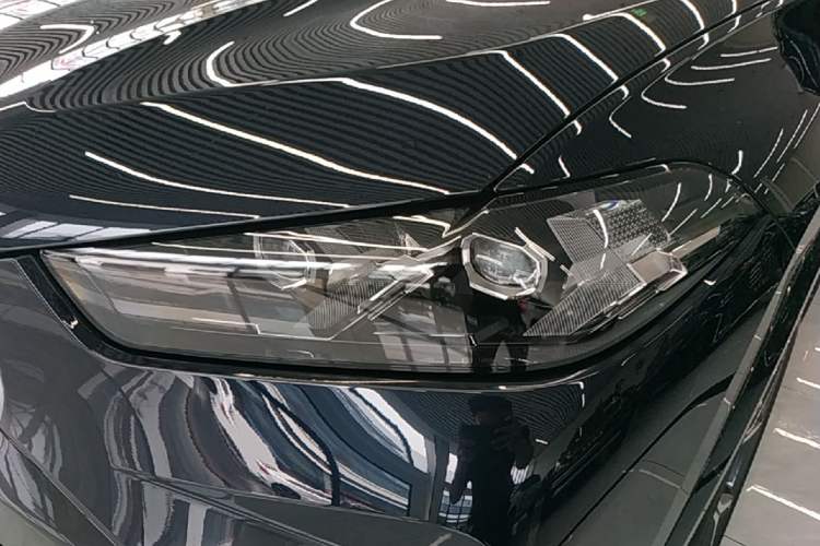 Used BMW X5 2023 xDrive 30Li Luxury M Sport Package Left Front Headlight