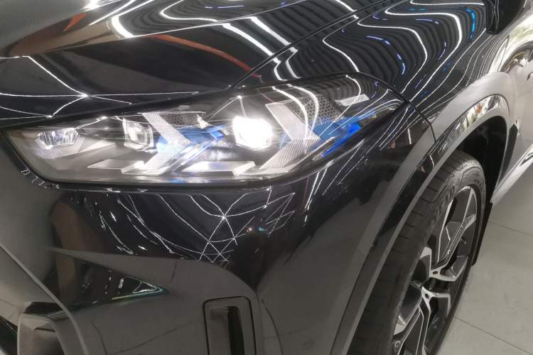 Used BMW X5 2023 xDrive 40Li Luxury Edition M Sport Night Vision Package Left Front Headlight
