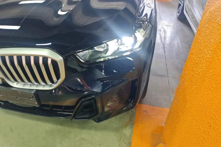 Used BMW X5 2023 xDrive 30Li Luxury M Sport Night Edition Package Left Front Headlight