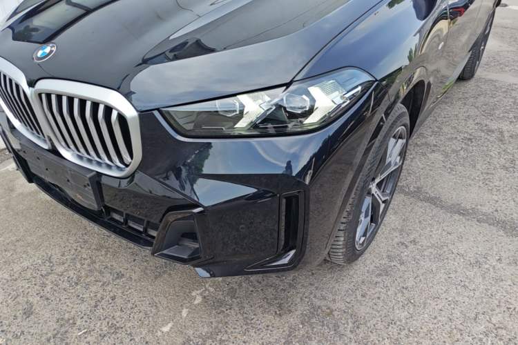 Used BMW X5 2023 xDrive 30Li Luxury M Sport Night Edition Package Left Front Headlight