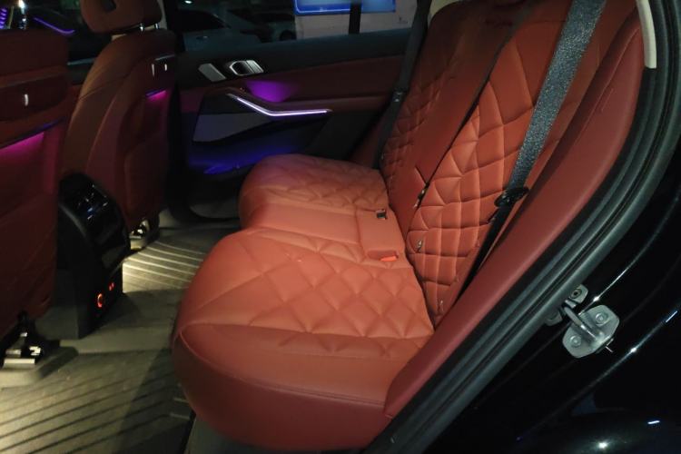 Used BMW X5 2023 xDrive 30Li Luxury M Sport Night Edition Package Left Rear Seat
