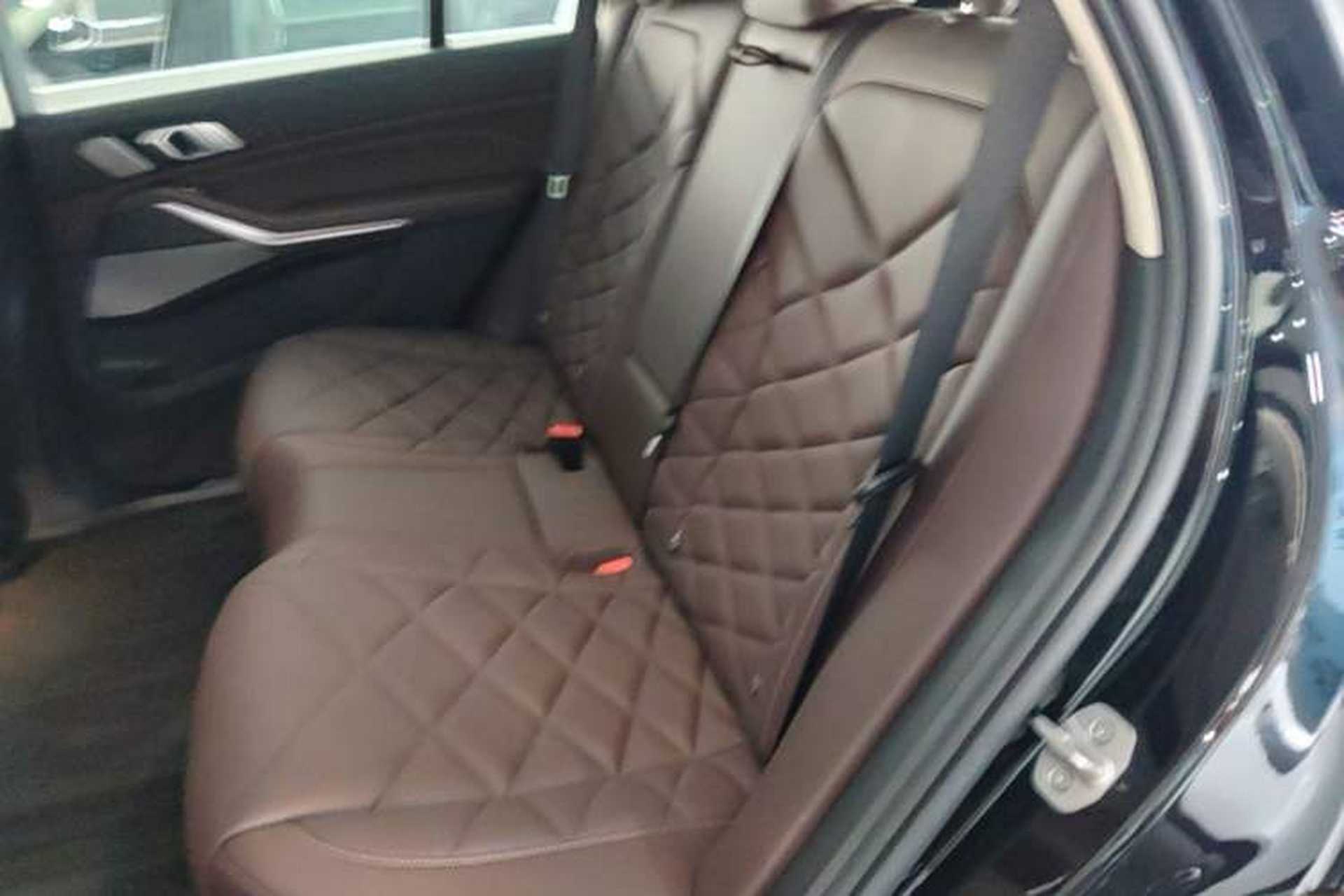 Used BMW X5 2023 xDrive 30Li Luxury M Sport Night Edition Package Left Rear Seat