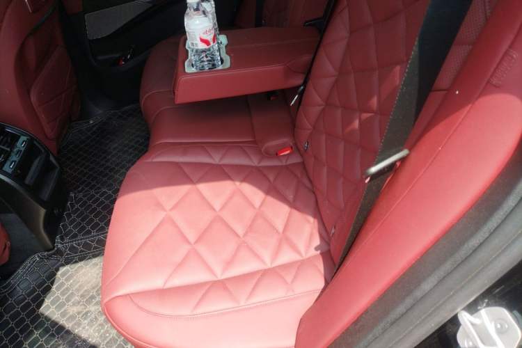 Used BMW X5 2023 xDrive 30Li Luxury M Sport Night Edition Package Left Rear Seat