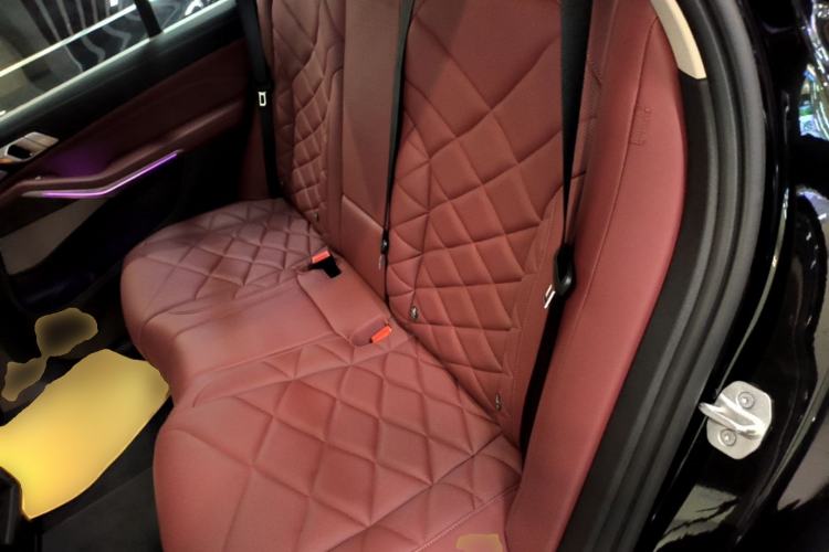 Used BMW X5 2023 xDrive 30Li Luxury M Sport Night Edition Package Left Rear Seat