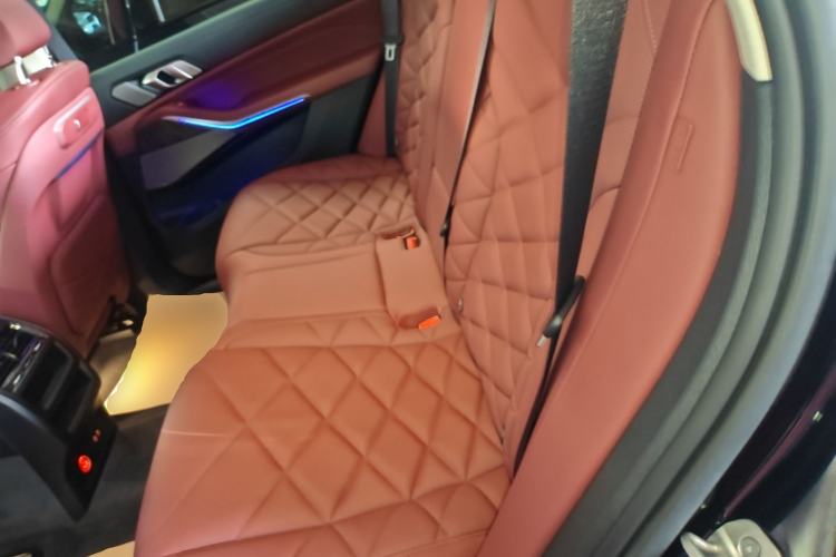 Used BMW X5 2023 xDrive 30Li Luxury M Sport Night Edition Package Left Rear Seat