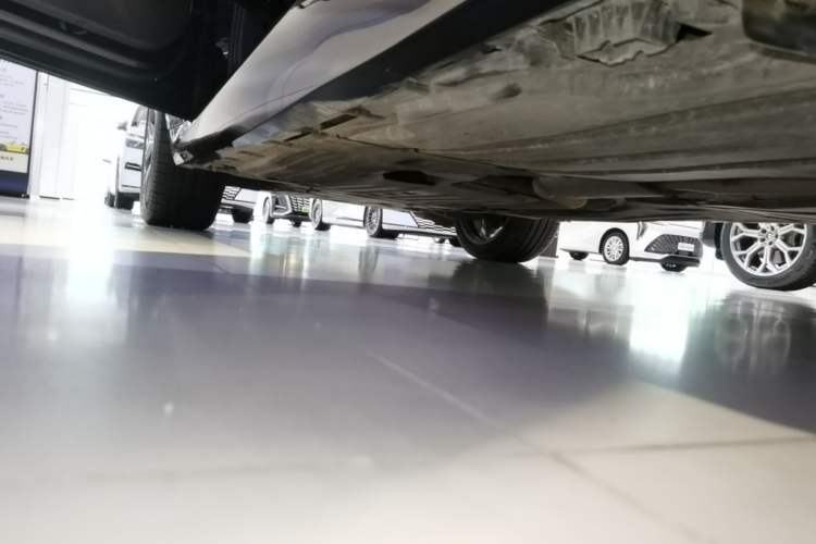 Used BMW X5 2023 xDrive 30Li Luxury M Sport Night Edition Package Left Side Sill